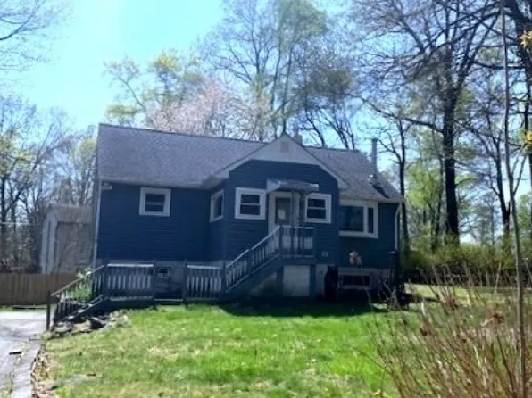 12 Mountain Top Ct, Vernon Twp., NJ 07419