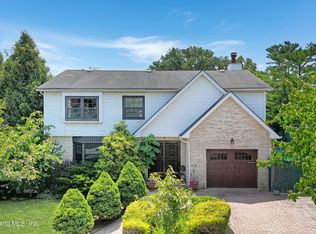 7 Shift Pl, Staten Island, NY 10312