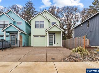 1156 S 11th St, Independence, OR