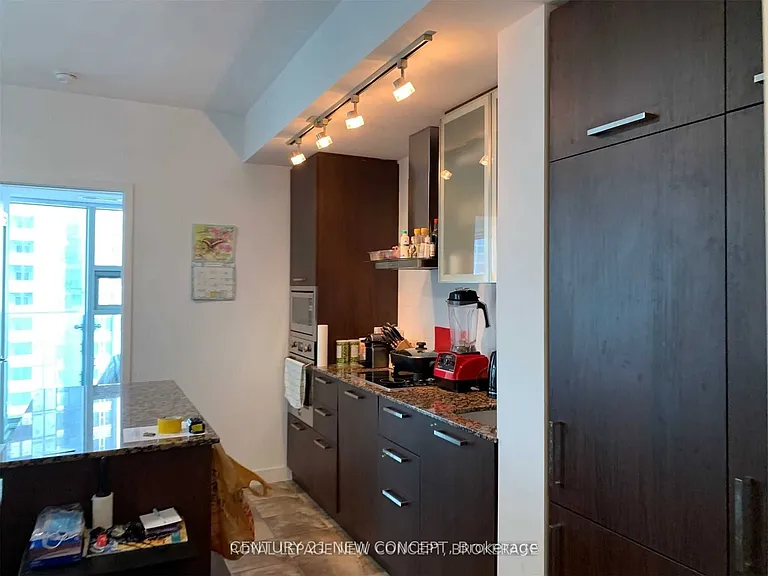 14 York St #1502 — Photo 15