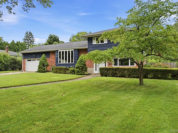 2nd image of 36 Cherrywood Drive