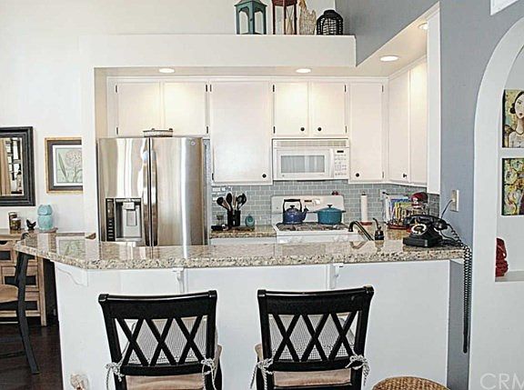 5th image of 26491 Las Palmas APT 8