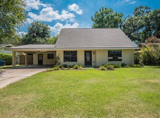 302 Corona Dr, Lafayette, LA 70503