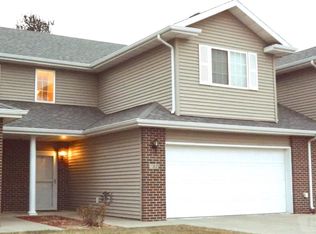 232 4th Ave W, Grinnell, IA 50112