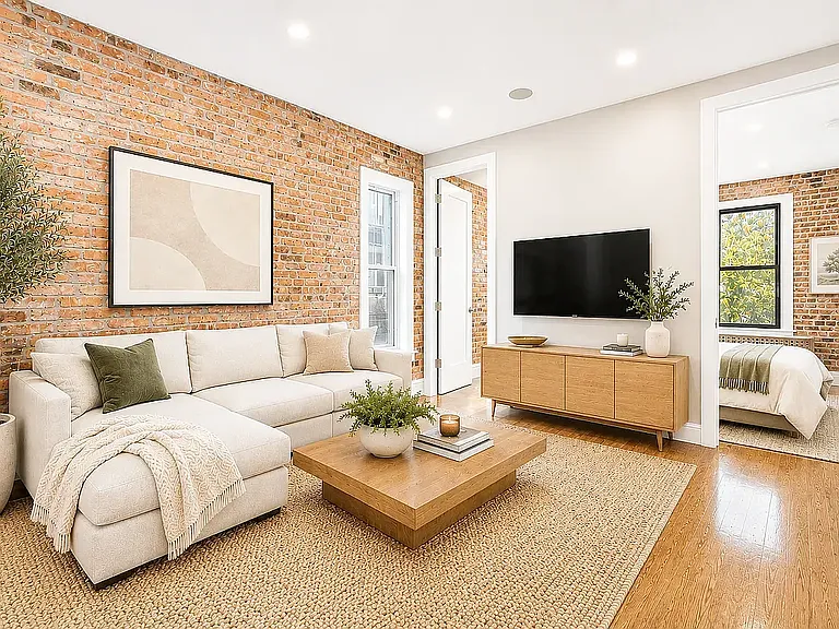 321 W 11th St #14K — Photo 1