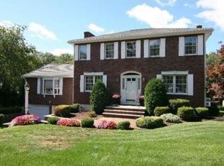 18 Ellen Rd, Stoneham, MA 02180