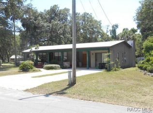 50 N Hawthorne Dr, Inglis, FL 34449