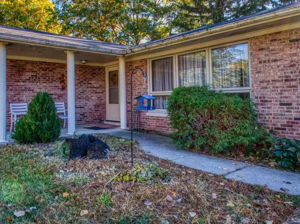 185 Gilliam Dr N, Warsaw, IN 46580