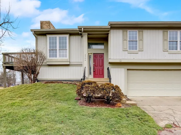 2758 Lakeshire Ln, Indianapolis, IN 46268