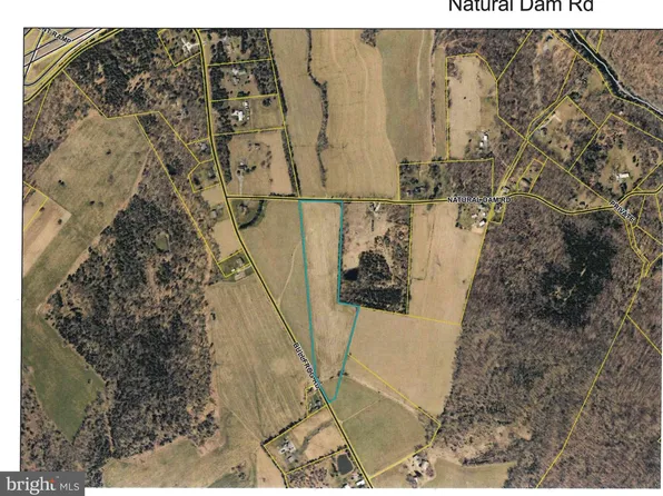 1500 Natural Dam Rd #10, Gettysburg, PA 17325