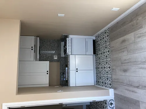 932 W Highland Studio #STUDIO Photo 1