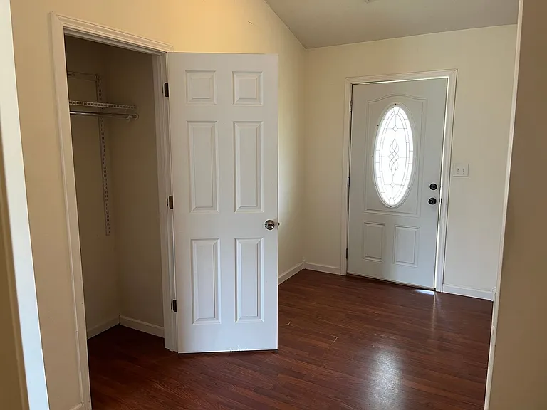 1123 Stonecrest Dr — Photo 20