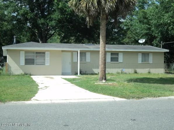 6745 Jack Horner Ln, Jacksonville, FL 32210
