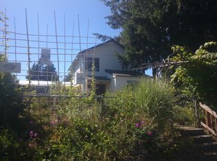10017 Mary Ave NW, Seattle, WA 98177