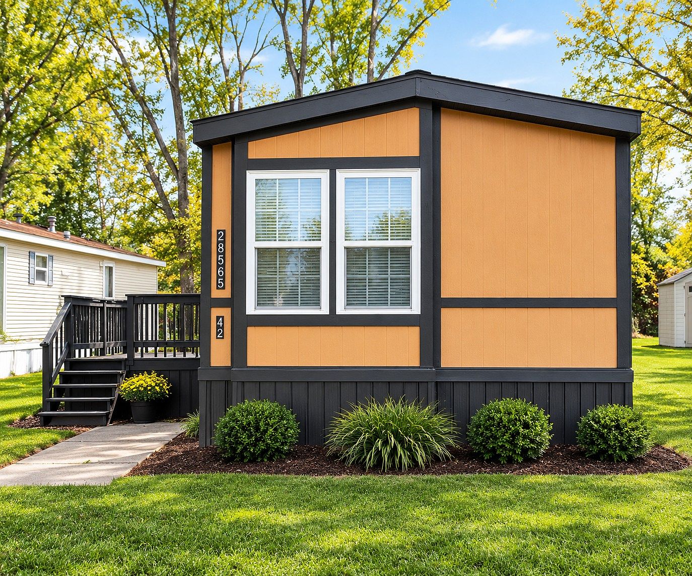 28565 S Maple St #42, Romulus, MI 48174