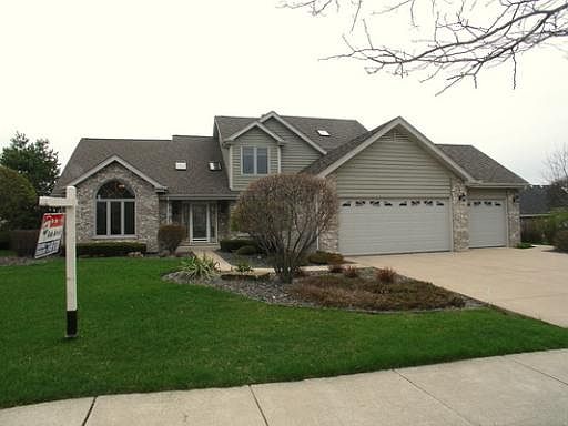 1st image of 17029 S Warbler Ln