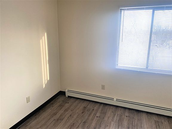 5th image of 375 River St #5