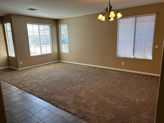 3rd image of 43996 W Juniper Ave