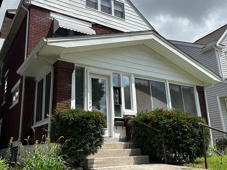 944 S Ohio Ave — Photo 3