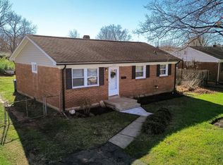 9447 Lafayette Ave, Manassas, VA