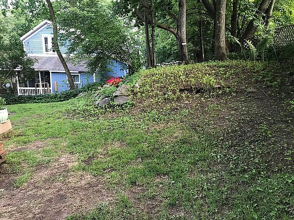 5th image of 19 Traver St