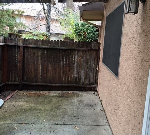 2nd image of 4740 Greenholme Dr APT 2