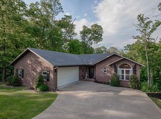 15 Winters Dr, Bella Vista, AR 72714