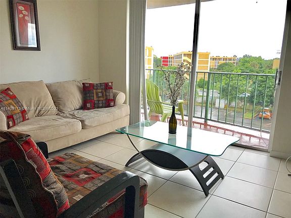 3rd image of 9310 Fontainebleau Blvd APT 408