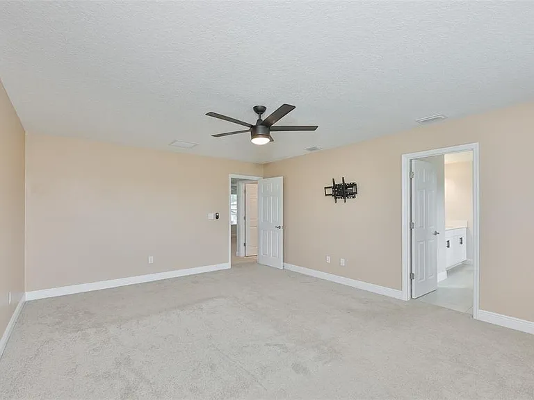 14661 Horse Trot Rd — Photo 18