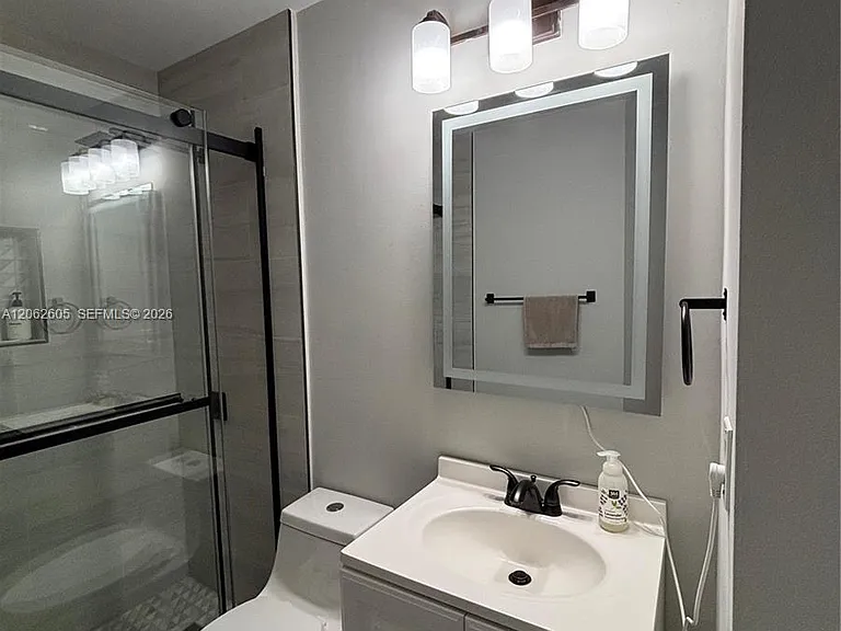 21507 SW 90th Ct — Photo 11