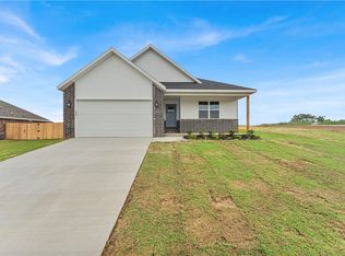 286 Tonya Loop, Huntsville, AR 72740