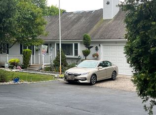 183 Blacksmith Shop Rd, East Falmouth, MA 02536