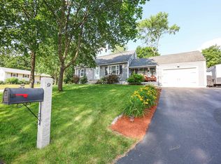 9 Meade St, Nashua, NH 03064