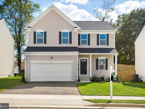 183 Huntwell West Blvd, Ranson, WV 25438