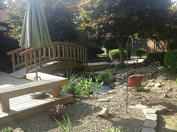 Pond 1 (main house)