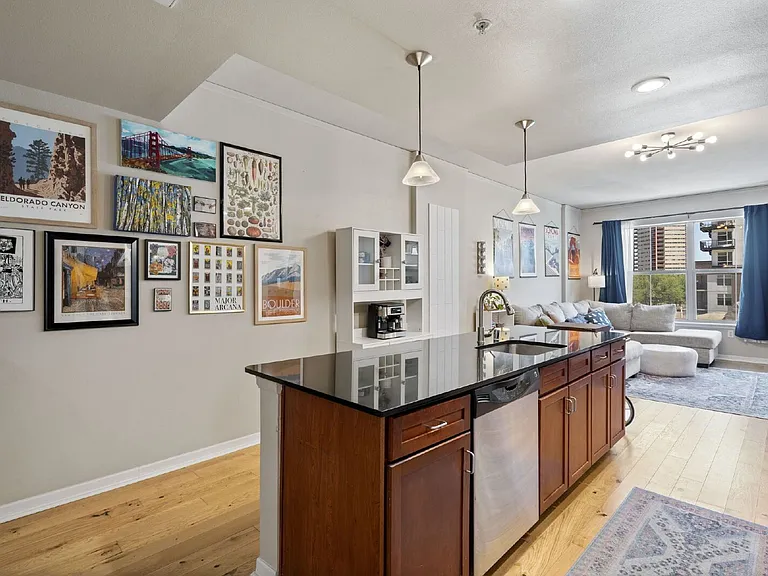 1975 N Grant St #401 — Photo 4