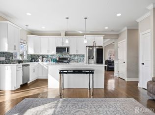 783 Aborn Ave, Woodbridge, NJ 07095