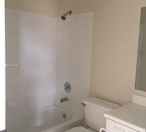 2nd image of 1213 Presidio Dr