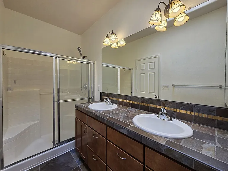 7112 Calientito Loop — Photo 11