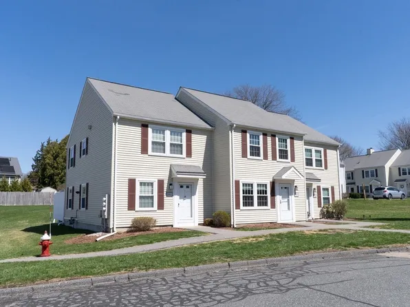 2902 Forest Park Dr Unit 2902, Auburn, MA 01501