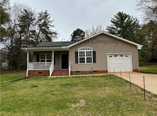 414 Hammett Bridge Rd, Greer, SC 29650