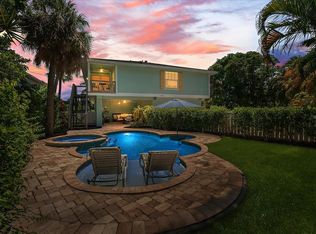 304 58th St #B, Holmes Beach, FL 34217