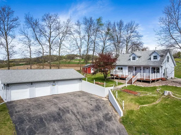 E2580a N Dutch Holw, La Valle, WI 53941