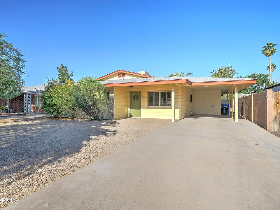 1st image of 2033 N 12TH Street