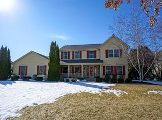 4501 S 121st St, Greenfield, WI 53228