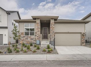 9 Simmental Loop, Castle Rock, CO 80104