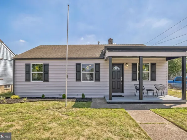 202 Mansion Ave, Thorofare, NJ 08086