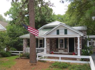 350 N Leak St, Southern Pines, NC 28387