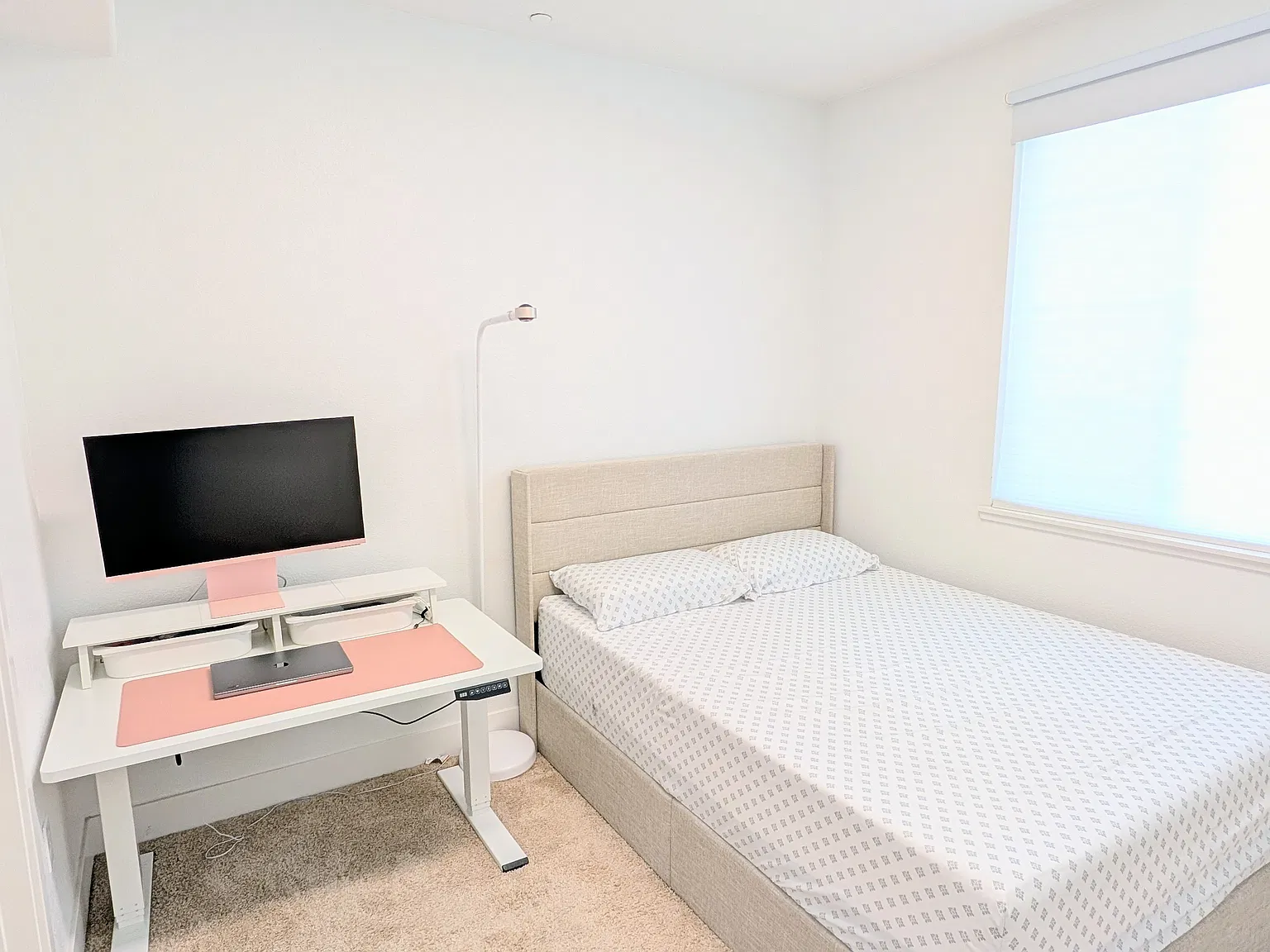 713 Delve Ct — Photo 3