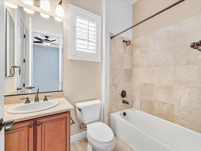 2809 Sisteron Ct — Photo 17